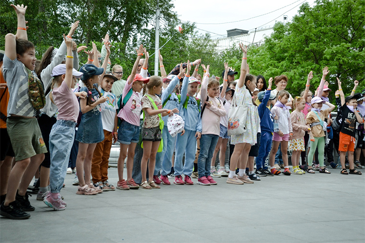 В драмтеатре Хакасии с размахом отпраздновали День защиты детей